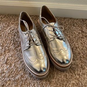 Steve Madden Oxford shoes